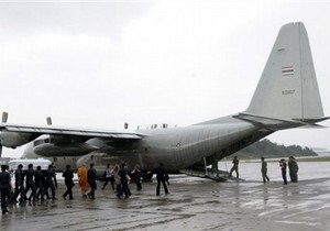В Казахстане совершил аварийную посадку военный самолет США