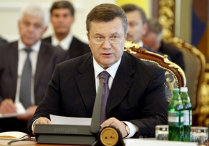 Янукович сменил луганского губернатора