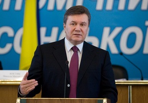 Янукович обещает существенно повысить размер средней пенсии до конца года
