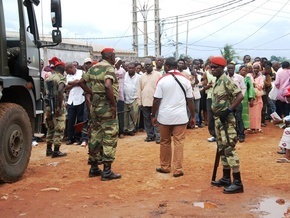 После оглашения итогов выборов в Габоне начались погромы под лозунгом Бей французов!