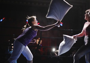 В Нью-Йорке прошел чемпионат мира по боям подушками