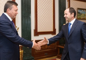 Янукович обсудил с Тигипко проведение экономических реформ