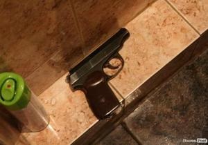 Вице-мэр Луцка потерял пистолет в туалете горсовета