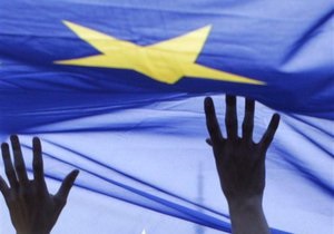 В Еврокомиссии считают, что сейчас рано гадать об итогах саммита Украина-ЕС