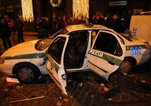 В Латвии проходит масштабная операция по поимке угонщика полицейской машины