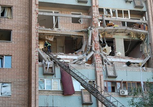 Названа предварительная причина взрыва в жилом доме в Луганске