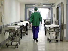 В Черновицкой области медсестра продавала выданные на больницу наркотики