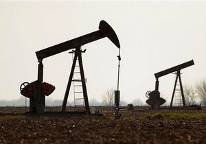 Мировые цены на нефть незначительно выросли