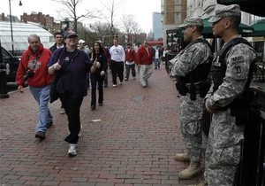 Новости США - взрывы в бостоне: Полиция задержала знакомых Царнаева. Их могут депортировать из США