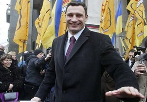 Партия Кличко: Власть продолжает рихтовать закон о выборах под себя
