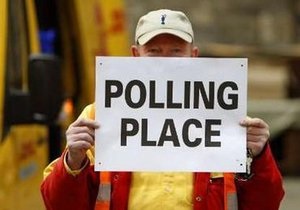 Британские консерваторы лидируют на выборах в парламент