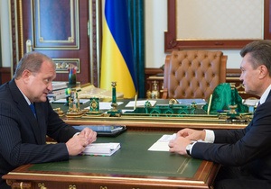 Янукович отреагировал на резонансное убийство милиционеров в Одесской области