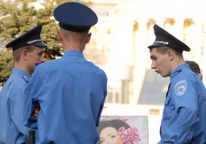 Ъ: В Украине разработали законопроект о переименовании милиции в полицию