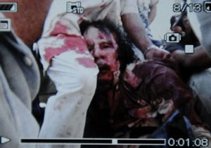 Аль-Джазира показала фотографию мертвого Каддафи