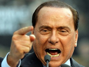Берлускони счел решение суда о лишении его неприкосновенности политическим