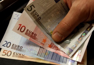 Французы окончательно распрощались с национальной валютой