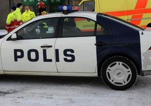 В Финляндии полицейского оштрафовали за секс в служебной машине