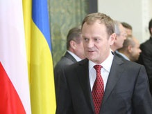 Премьер Польши едет в Украину спасать демократию
