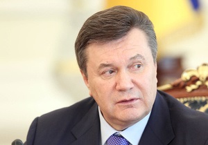 Янукович заявил, что знает, как  сшить страну 