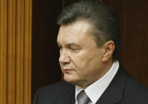 Янукович 5 апреля полетит в Москву на могилу своего  названного отца 
