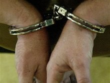 Российский милиционер приговорен к трем годам за перелом челюсти задержанного