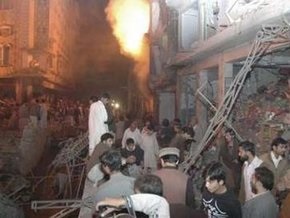 Взрывы в  Пакистане: чисто жертв возросло до 27 человек