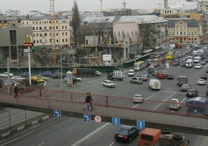 Власти ко Дню Независимости завершат строительство двух развязок в Киеве