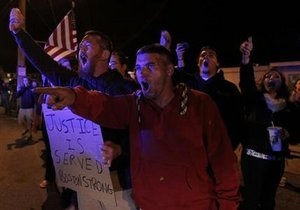 Новости США - новости Бостона - Царнаев -В США прошла акция протеста против захоронения Царнаева близ Бостона