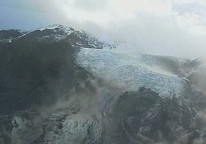 В связи с извержением вулкана в Исландии остановлены полеты на севере Европы
