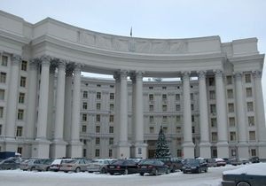 Общественный Совет при МИД напомнил Януковичу о недопустимости вступления в Таможенный союз