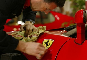 Парад Ferrari в Великобритании побил рекорд Гиннеса