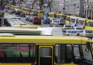 Голубченко: Власти столицы не будут инициировать подорожание стоимости проезда в маршрутках