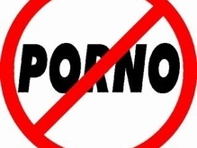В Крыму судят несовершеннолетнего, разместившего порнографию в сети