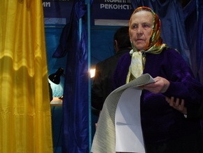 Сегодня в 15 областях Украины проходят выборы