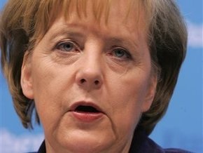 Меркель отвергла единый план экстренной помощи Восточной Европе