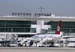 В крупнейшем аэропорту Стамбула произошел пожар