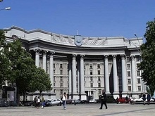 МИД Украины предостерег граждан от поездок в Грузию