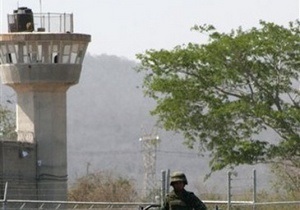 Из тюрьмы в Кандагаре сбежали около 500 заключенных