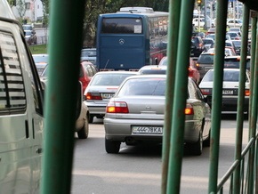 Днепровский спуск в Киеве откроют для проезда