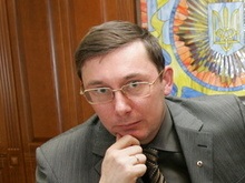 Луценко: Идет подготовка к силовому сценарию на выборах в Киеве