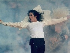 Обгоревшие волосы Майкла Джексона выставят на аукцион