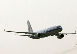 Пассажиры Ту-204 отказались лететь в Египет из-за изношенности покрышек