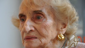 Би-би-си: 101-летняя американка, пережившая 17 президентов о ГУЛАГе, Рузвельте и будущем президенте США