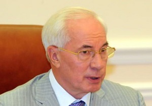 Азаров заявил, что   не даст расправиться   с горняком, раскритиковавшим ситуацию в угольной отрасли