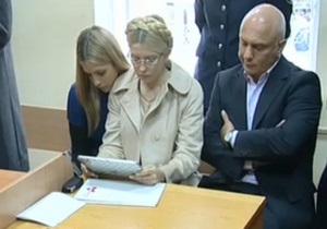 Фотогалерея: Семь лет для Юли. Суд приговорил Тимошенко к тюремному заключению