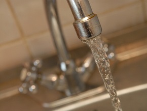 Киевэнерго обещает сегодня возобновить подачу горячей воды в некоторых районах столицы