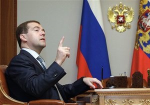 Медведев считает, что после саммита G20 в Сеуле угроза валютной войны стала гораздо ниже