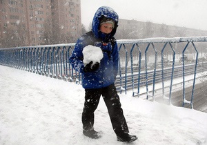 Ненастье в Украине: без электроснабжения остались 302 населенных пунктов в 14 областях - погода в Украине - снег
