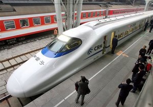 СМИ: Китай стал первым по протяженности скоростных железнодорожных магистралей