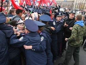 Годовщина УПА: Власти Харькова через суд запретили митинги националистов